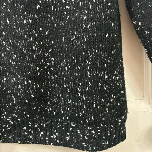 Forever 21 Spotted Black & White Crew Neck Cable Knit Pullover Sweater - Picture 4 of 10